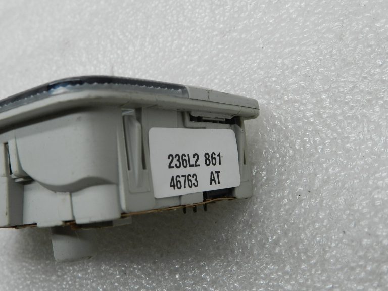Skoda Fabia VW Golf 4 Passat 3BG T5 Oriģināls salona apgaismojums 3b0947105c