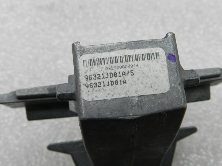 Nissan Qashqai oriģināls iekšējais atpakaļskata spogulis 96321JD01A