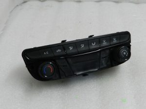 Opel Astra K Klimata kontroles bloks 39042438 Klimata kontroles bloks