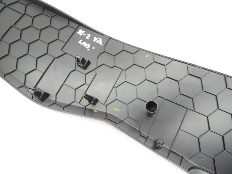 Seat Cupra Leon KL8 Pārsegs Centrālajai konsoles apdarei labajā pusē 5FB8630454PK 5FB8630454PK