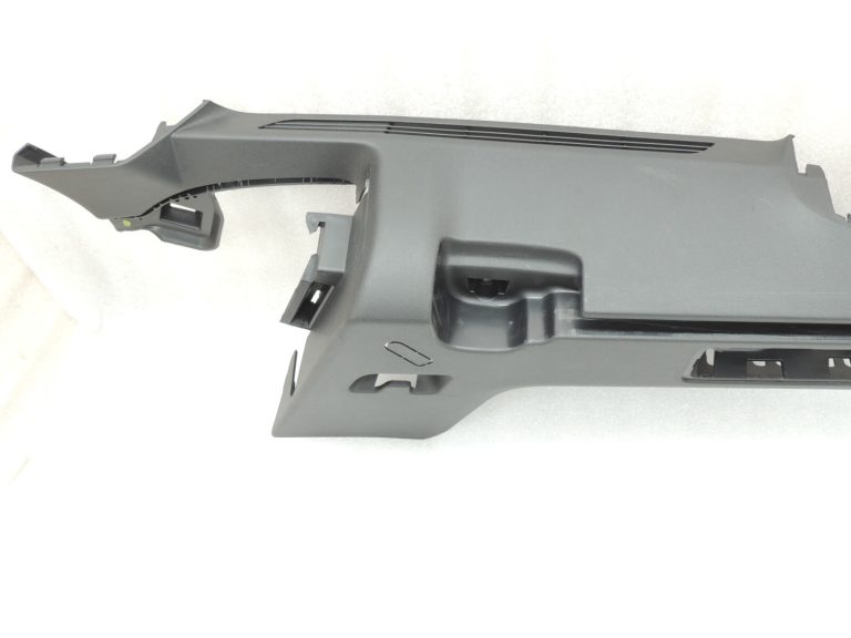 Seat Cupra Leon KL8 bagāžnieka pārsegs labajā pusē 5FE867762A4PK
