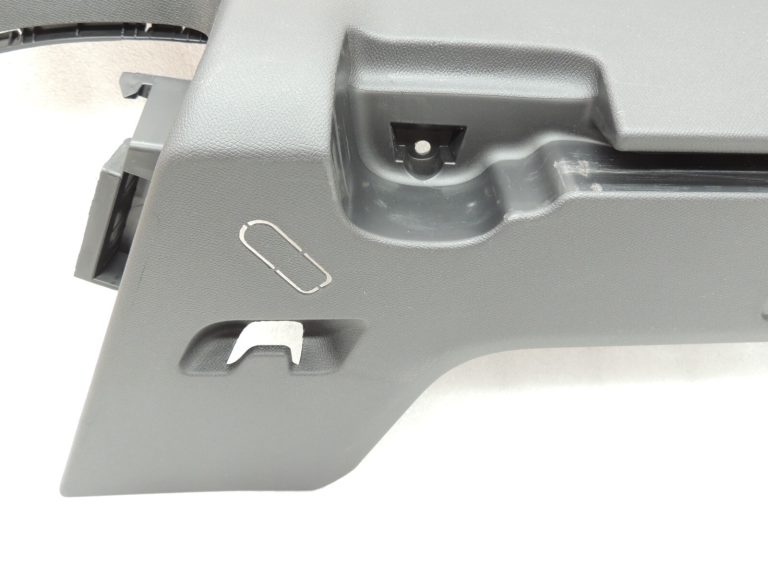 Seat Cupra Leon KL8 bagāžnieka pārsegs labajā pusē 5FE867762A4PK