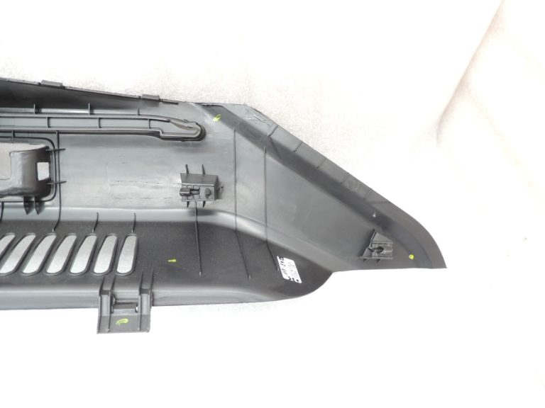 Seat Cupra Leon KL8 bagāžnieka kreisais vāks 5FE867761A4PK
