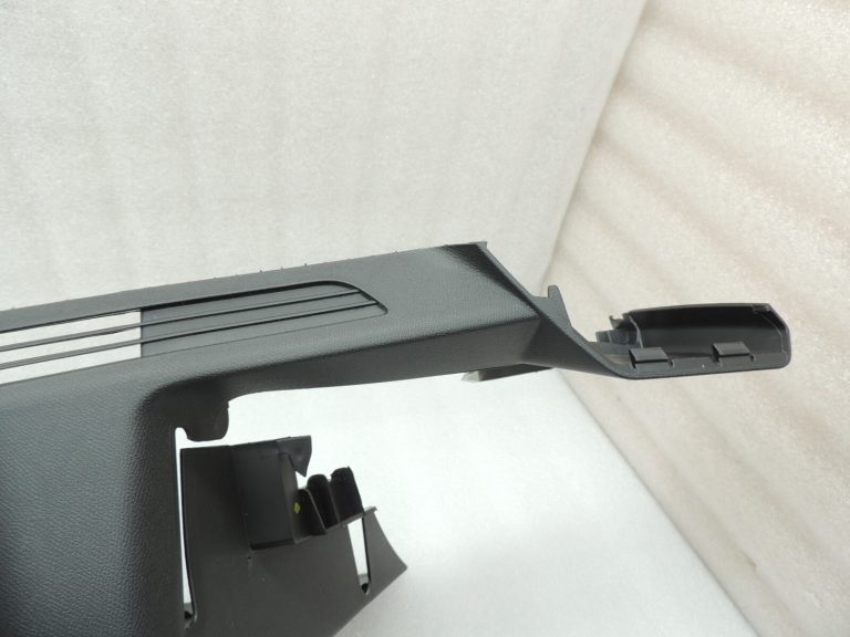 Seat Cupra Leon KL8 bagāžnieka kreisais vāks 5FE867761A4PK