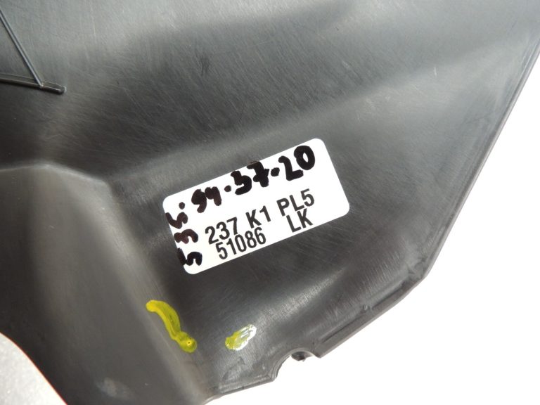 Seat Cupra Leon KL8 Sportstourer aizmugurējā sēdekļa paneļi kreisajā pusē 5FA867765B4PK