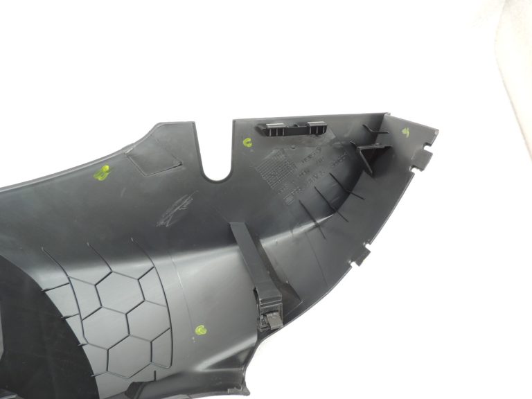 Seat Cupra Leon KL8 Sportstourer aizmugurējā sēdekļa apdare labajā pusē 5FA867766B4PK