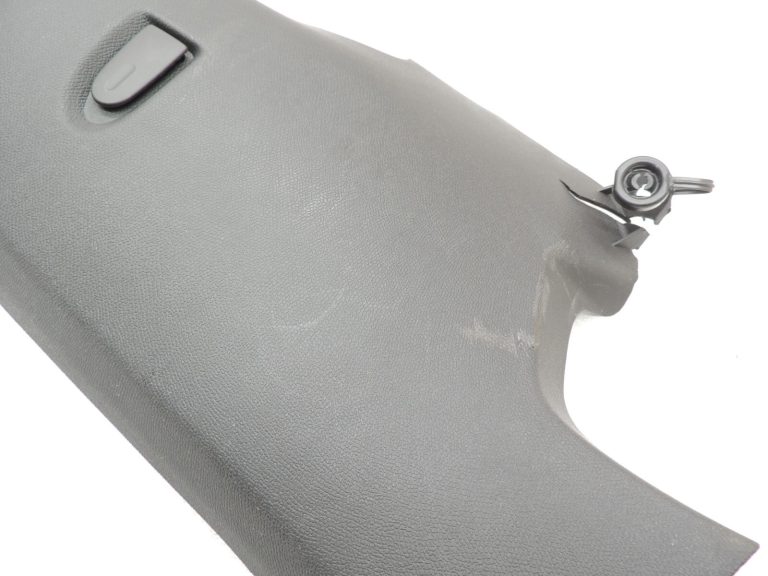 Seat Cupra Leon KL8 Sportstourer aizmugurējā sēdekļa apdare labajā pusē 5FA867766B4PK