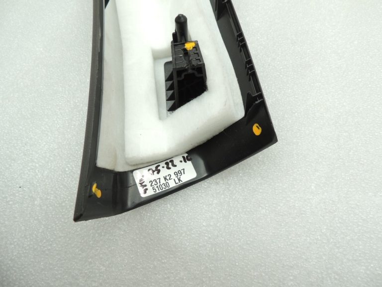 Seat Cupra Leon KL8 A-pilona apdares vāks kreisais melns 5FA867233F4PK
