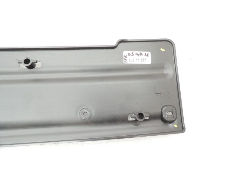 Seat Cupra Leon KL8 instrumentu paneļa vāks apakšējais kreisais 5F1863667FVS9