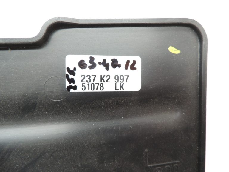 Seat Cupra Leon KL8 instrumentu paneļa vāks apakšējais kreisais 5F1863667FVS9