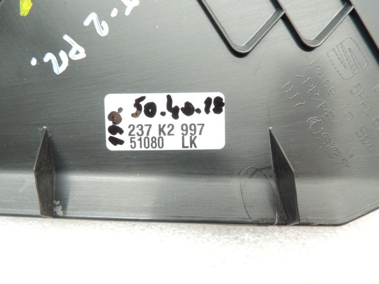 Seat Cupra Leon KL8 A-svārstgala apdare, apakšējā labā 5FA8634844PK