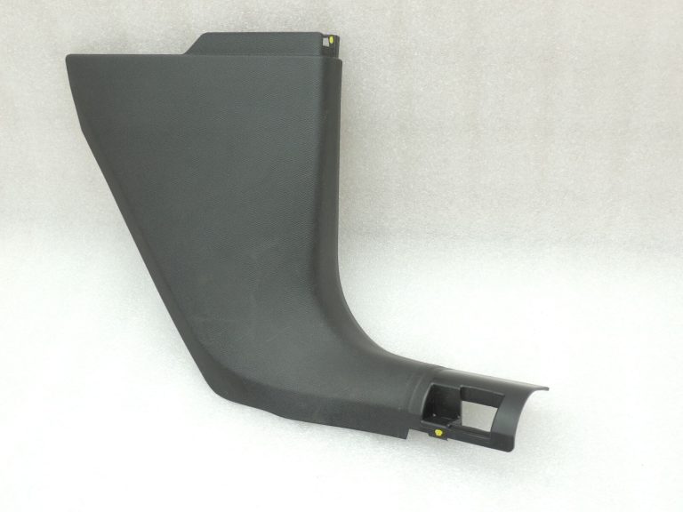 Seat Cupra Leon KL8 A-svārstgala apdare, apakšējā labā 5FA8634844PK