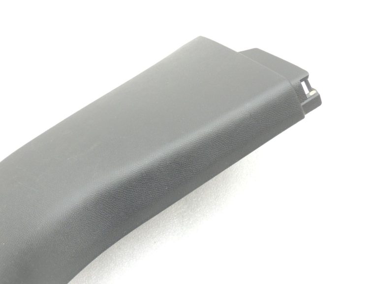Seat Cupra Leon KL8 A-svārstgala apdare, apakšējā labā 5FA8634844PK