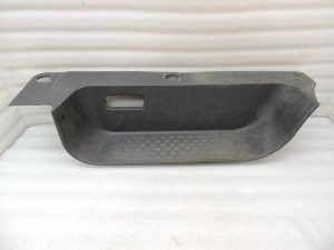 Renault Trafic III Priekšējais labās puses durvju sliekšņa protektora panelis 93450152 769518239R
