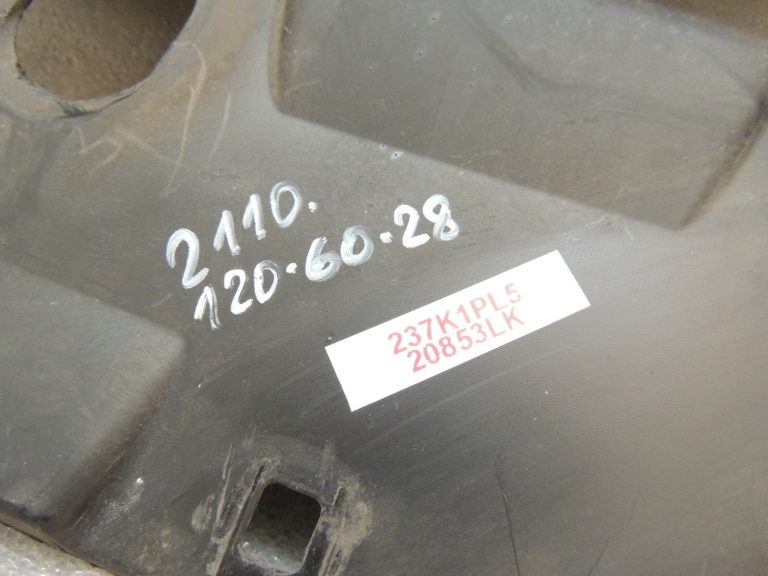 Renault Trafic III priekšējais režģis Radiatora režģis 623108673R