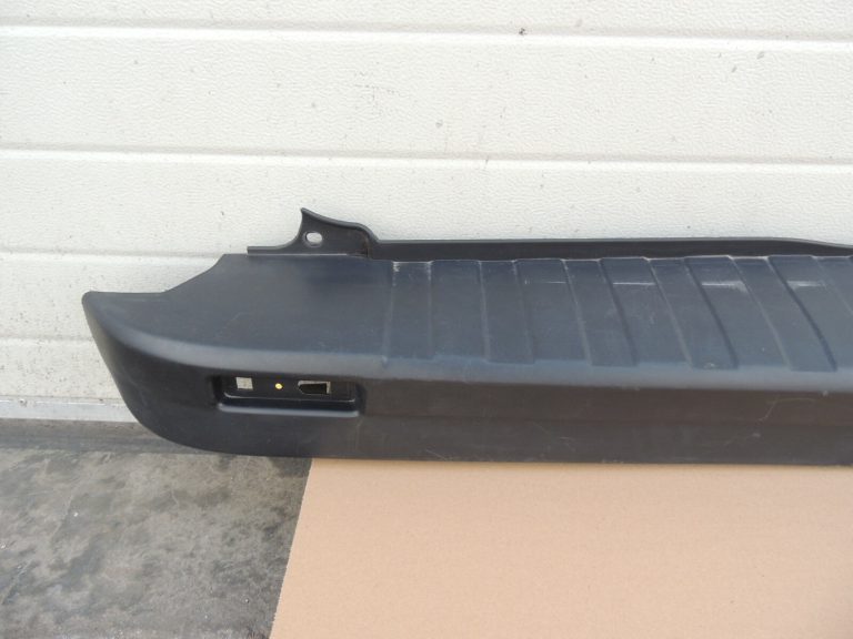 Renault Trafic III aizmugurējais bamperis 850221446R