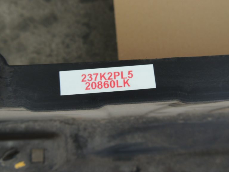 Renault Trafic III aizmugurējais bamperis 850221446R
