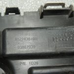 Renault Trafic III Vivaro B aizmugurējā labā bampera kronšteins 852243619R 93867939
