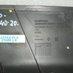 Renault Trafic III Vivaro B Centrālais vāks 749244246R 93868943