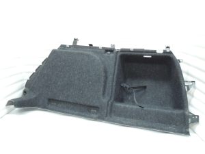 Skoda Superb III 3V universāls bagāžnieka pārsegs labais 3V9867428K