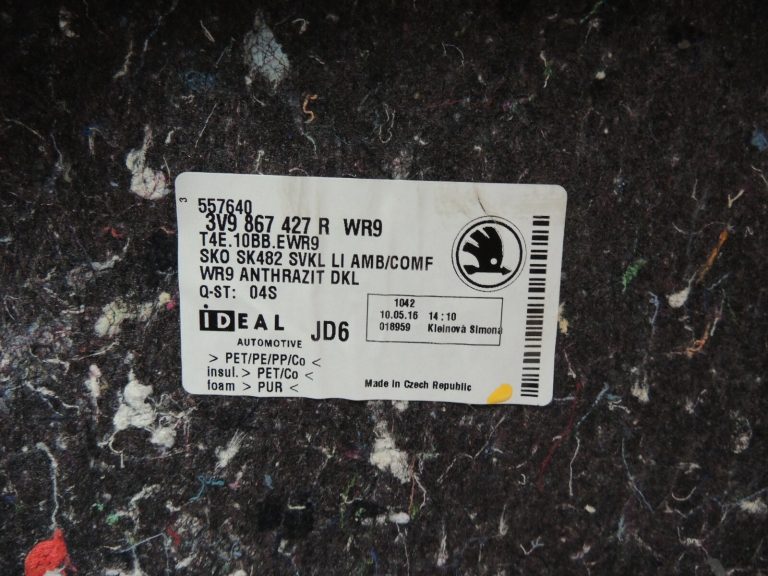 Skoda Superb III 3V bagāžnieka vāks kreisais 3V9867427R