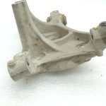 Opel Insignia B Aizmugurējā kreisā riteņa gultņa korpuss 22949387 84454536