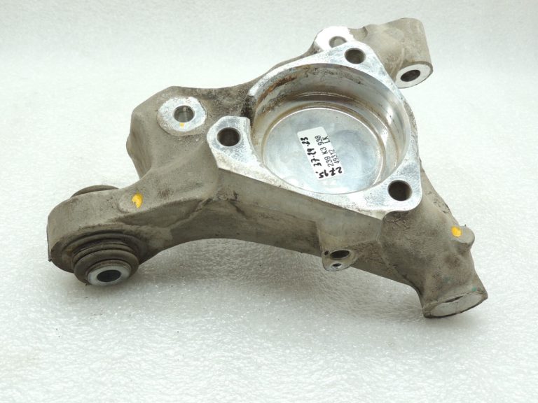 Opel Insignia B Aizmugurējā kreisā riteņa gultņa korpuss 22949387 84454536
