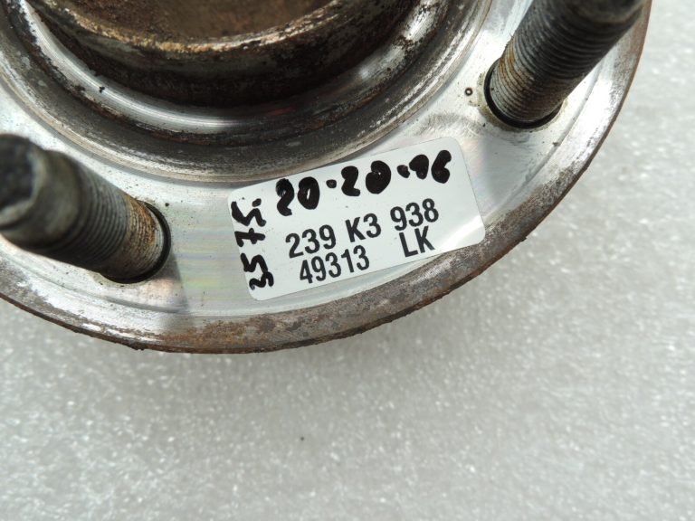 Opel Insignia B aizmugurējā riteņa kreisais vai labais gultnis 13507017 13526967