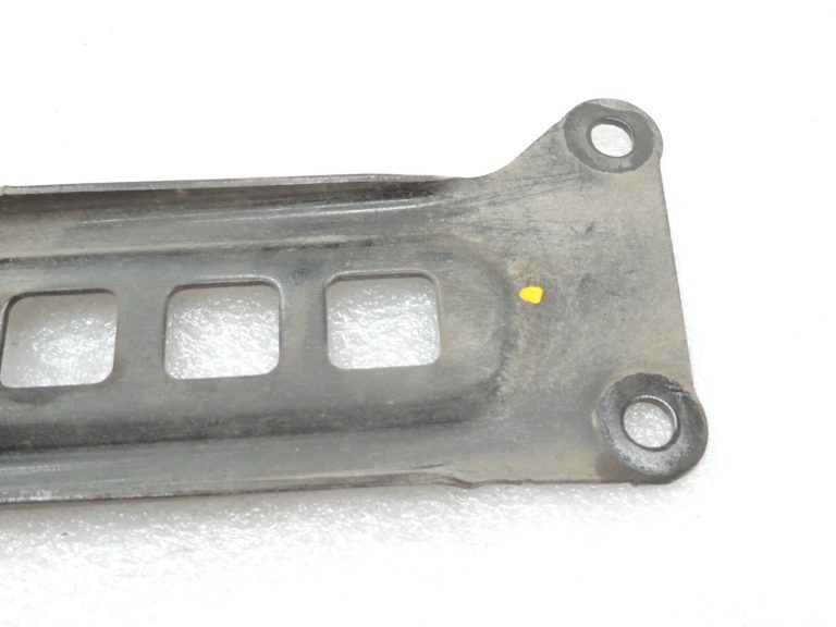 Opel Insignia B Aizmugurējais sviras balsts kreisajā pusē 22947237 YR00051580