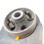 Opel Insignia B Aizmugurējais sviras balsts kreisajā pusē 22947237 YR00051580