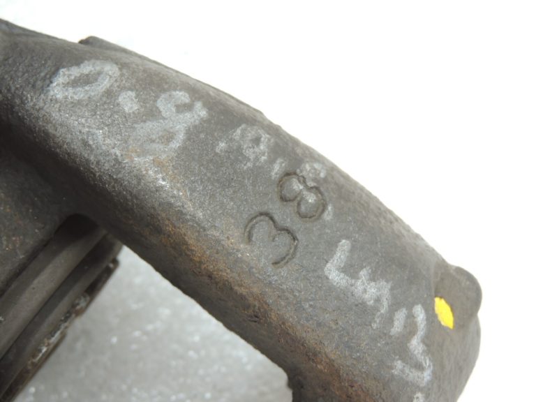 Opel Insignia B aizmugurējais bremžu suports Labais 13514388 95526042 Bremžu suports RR