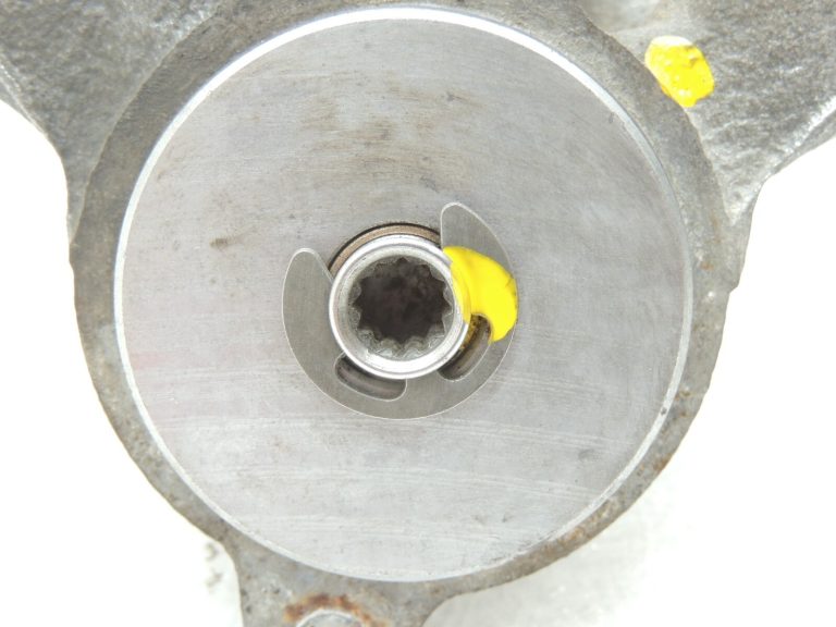 Opel Insignia B aizmugurējais bremžu suports Labais 13514388 95526042 Bremžu suports RR