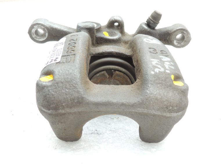Opel Insignia B bremžu suports aizmugurējais kreisais 13514387 95526045 Bremžu suports RL
