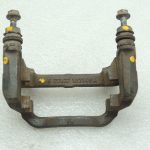 Opel Insignia B B bremžu suporta kronšteins aizmugurējais labais 13595925