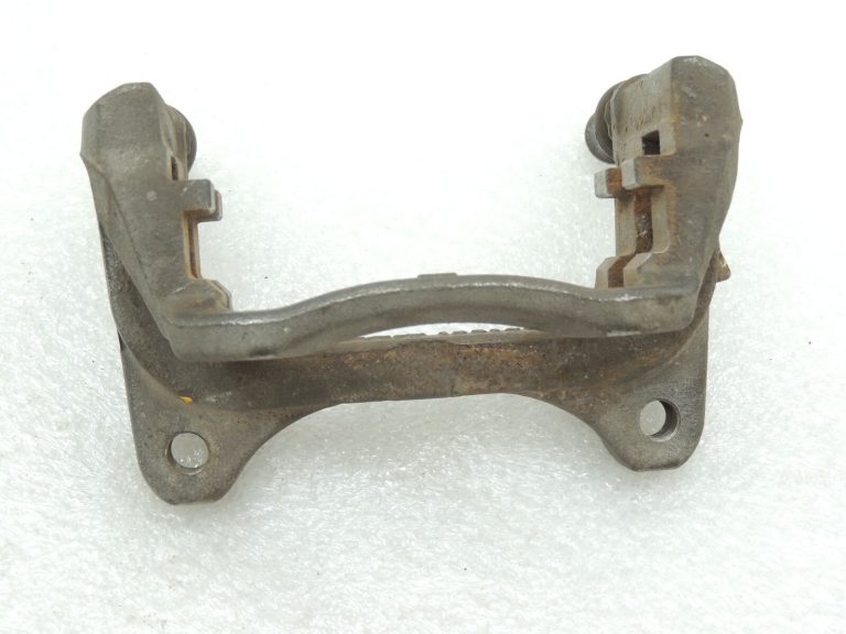 Opel Insignia B B bremžu suporta kronšteins aizmugurējais labais 13595925