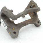 Opel Insignia B B bremžu suporta kronšteins aizmugurējais labais 13595925