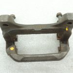 Opel Insignia B bremžu suporta kronšteins aizmugurējais kreisais 13595924