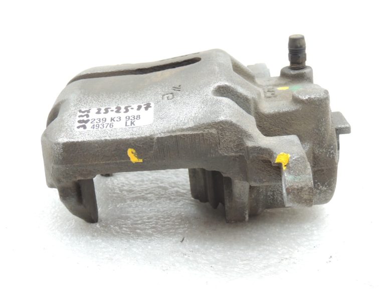 Opel Insignia B bremžu suports priekšējais labais 13514216 95526041 Bremžu suports priekšējais R
