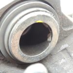 Opel Insignia B bremžu suports priekšējais kreisais 13514215 95526040 Bremžu suports priekšējais L