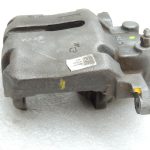 Opel Insignia B bremžu suports priekšējais kreisais 13514215 95526040 Bremžu suports priekšējais L