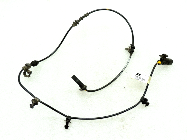Opel Insignia B Priekšējais kreisais vai labais ABS sensors Riteņa ātruma sensors 84149055