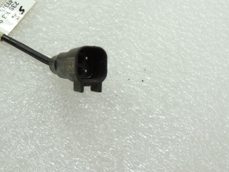 Opel Insignia B Priekšējais kreisais vai labais ABS sensors Riteņa ātruma sensors 84149055