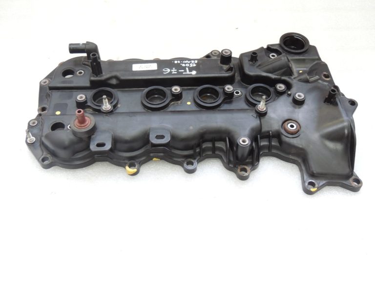 Toyota Yaris P13 1.5 16V 2NRFKE 82kw Vārstu vāks 11201-47170 Vārstu vāks