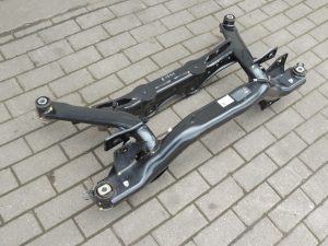 Skoda Kodiaq NS7 FWD aizmugurējās ass nesošās ass nesošās ass aizmugurējais apakšrāmis 5QF505235F