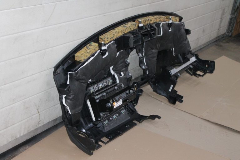 Opel Antara Facelift instrumentu panelis ar drošības moduli 22747860, 94536387