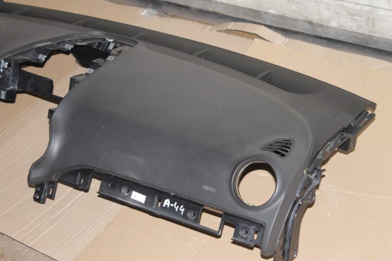 Opel Antara Facelift instrumentu panelis ar drošības moduli 22747860, 94536387