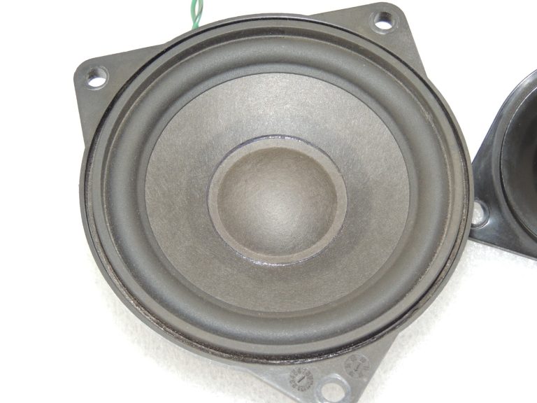 BMW MINI aizmugurējais skaļrunis HIFI 65139368386 65139184794