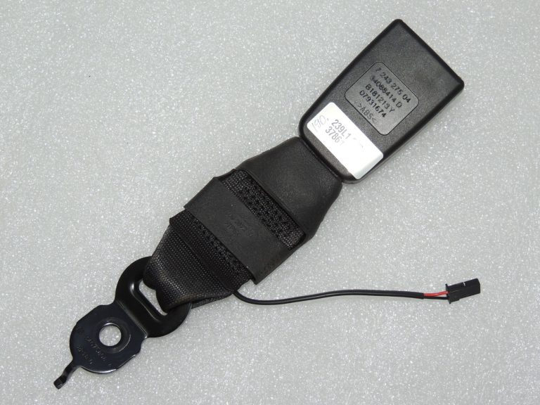 BMW F10 F11 Aizmugurējās drošības jostas sprādzes centrs 72117243275 7243275