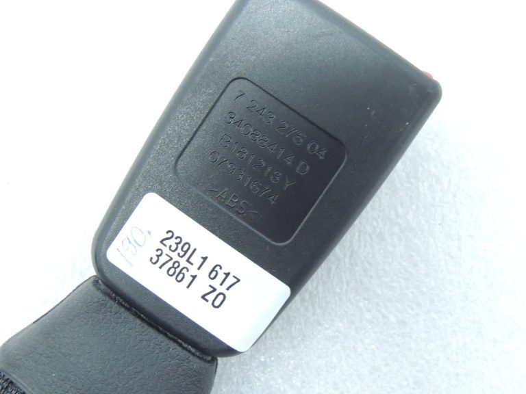 BMW F10 F11 Aizmugurējās drošības jostas sprādzes centrs 72117243275 7243275