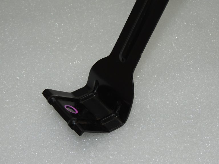 BMW F07 F07 F10 F11 F06 F06 F12 F13 Akumulatora turētājs 61217609962 7609962